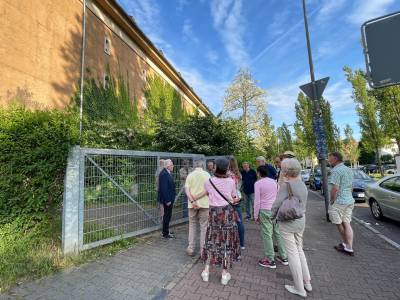 Station vor dem Marbach-Bunker und dessen unklarer Zukunft