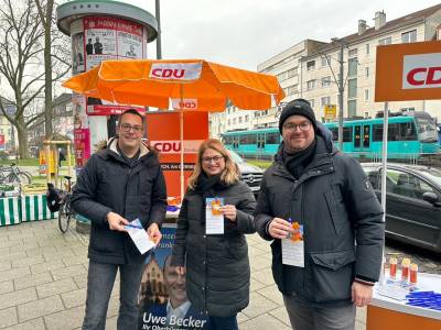 Die Vorsitzende mit engagierten Wahlkmpfern